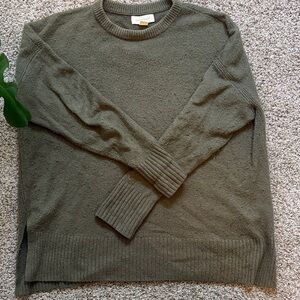 Treasure & Bond Olive Green Crewneck Sweater